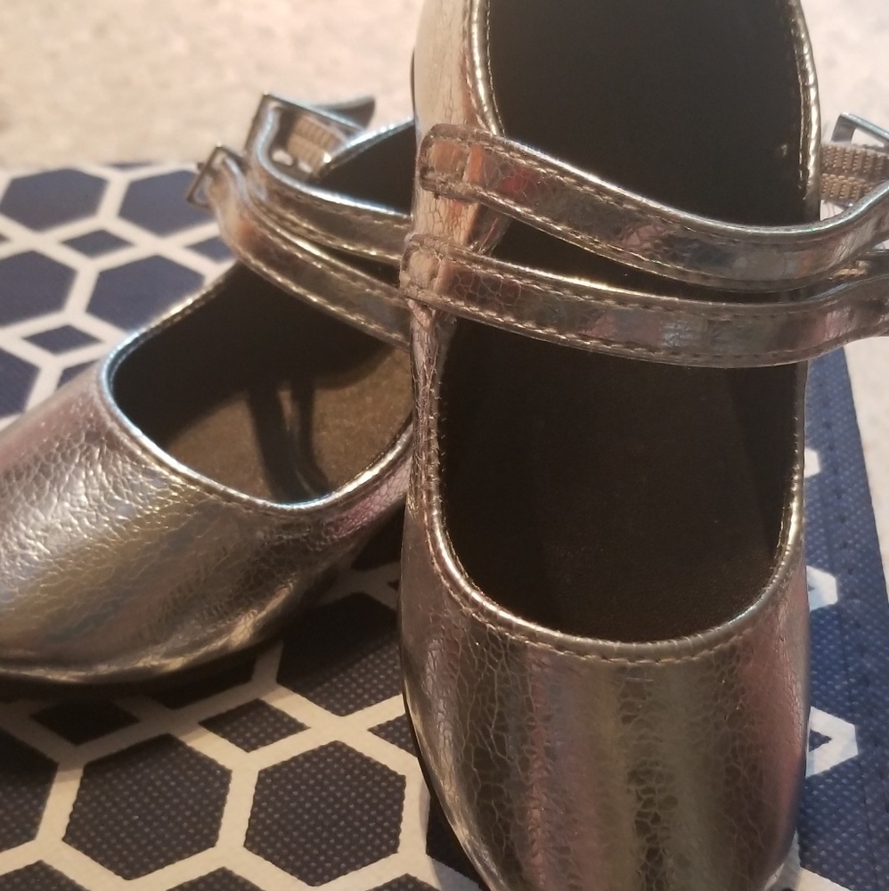 Toddler girl shoes